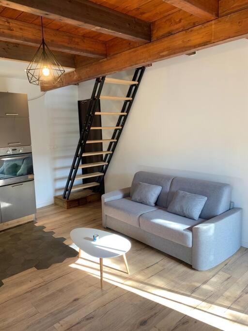 Caseddu Au Coeur Du Village โมนาชา-โดลแลน ภายนอก รูปภาพ